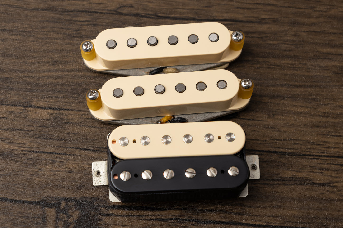 The Alnico 2 HSS Set